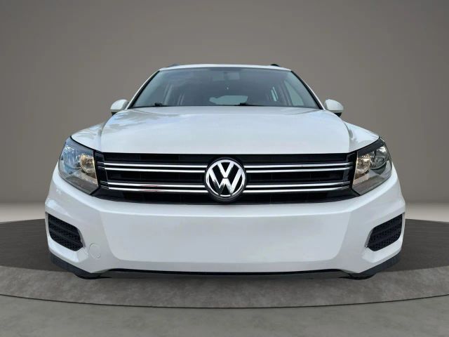2017 VOLKSWAGEN Tiguan