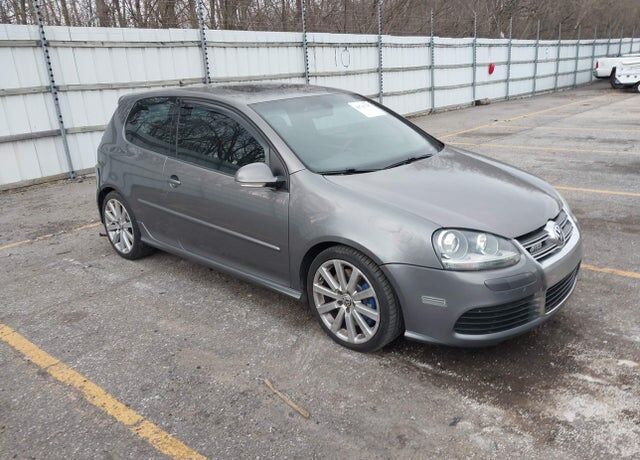 2008 VOLKSWAGEN R32