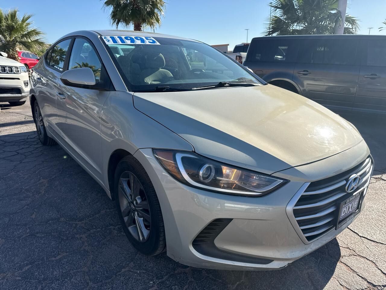 2017 HYUNDAI Elantra