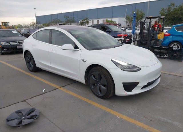 2018 TESLA Model 3
