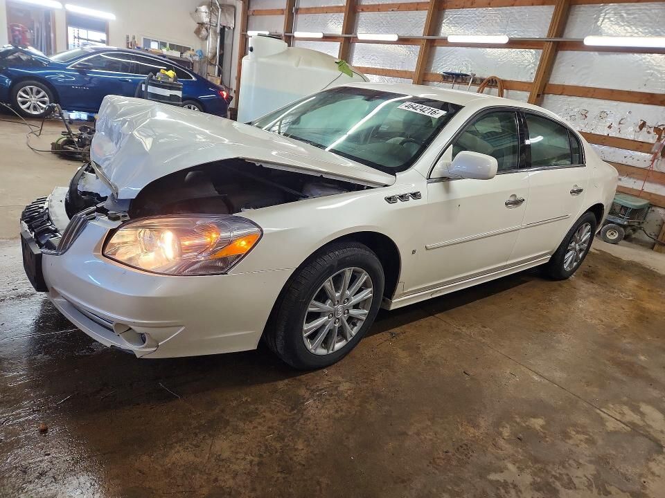 2010 BUICK Lucerne