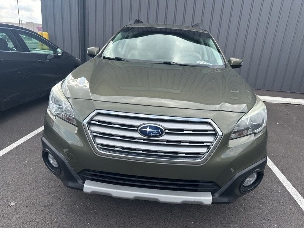 2016 SUBARU Outback