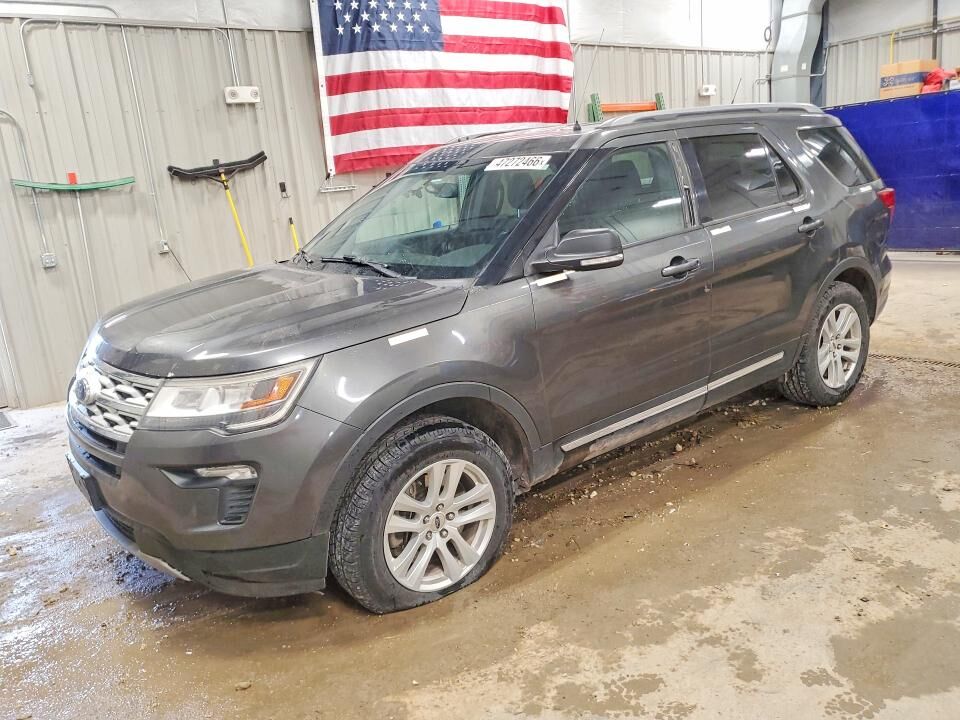 2019 FORD Explorer