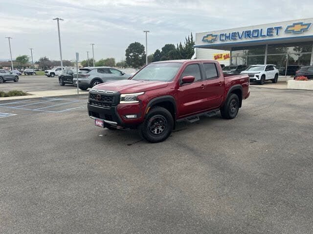 2025 NISSAN Frontier