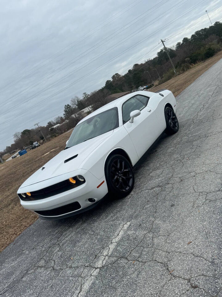 2020 DODGE Challenger