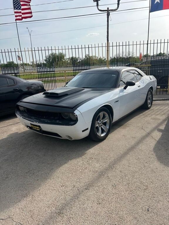 2012 DODGE Challenger