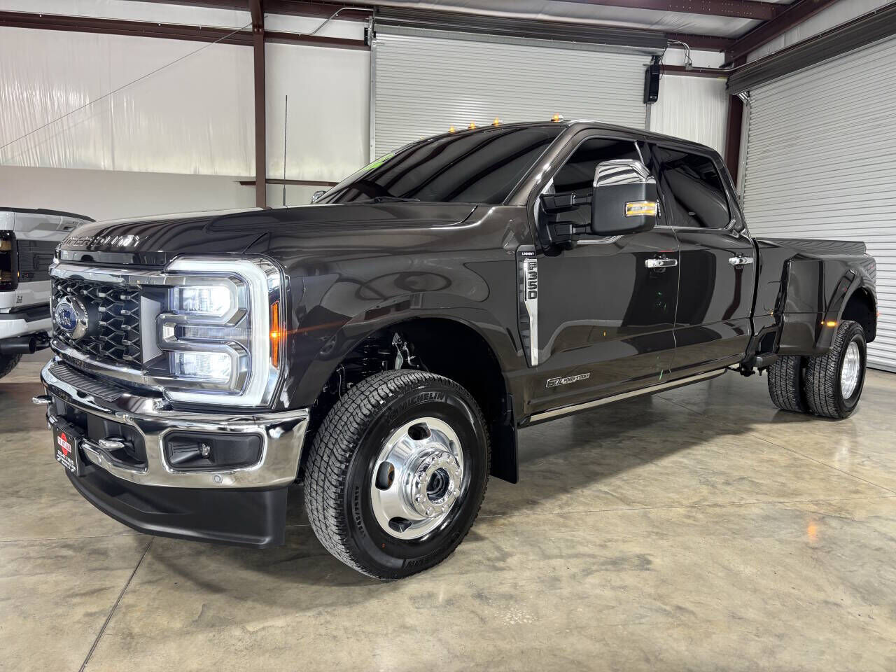 2024 FORD F-350