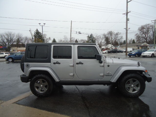 2013 JEEP Wrangler
