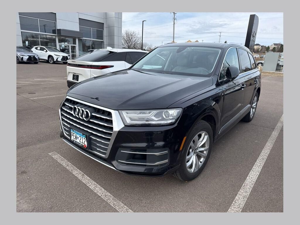 2017 AUDI Q7