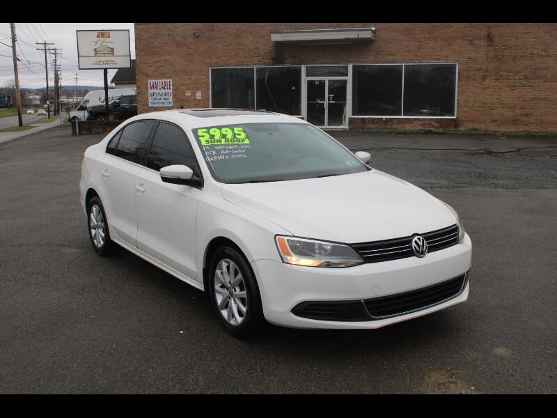 2013 VOLKSWAGEN Jetta