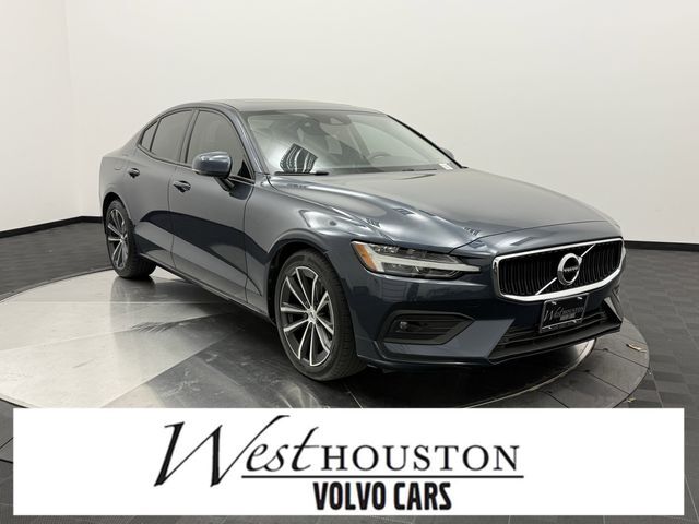 2021 VOLVO S60