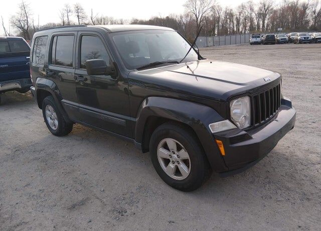2012 JEEP Liberty
