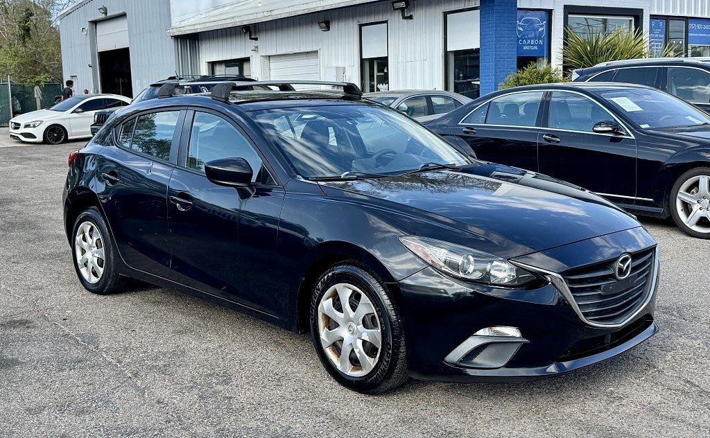 2015 MAZDA Mazda3