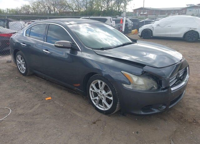 2013 NISSAN Maxima