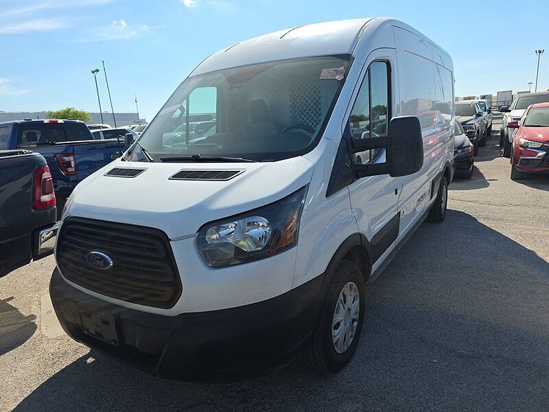 2019 FORD Transit