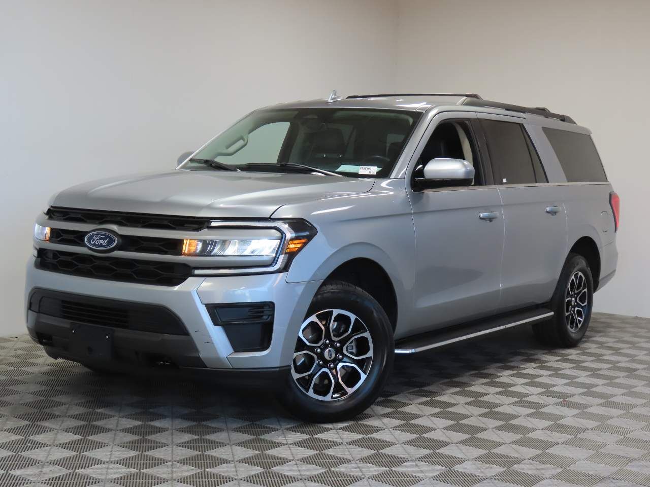 2023 FORD Expedition