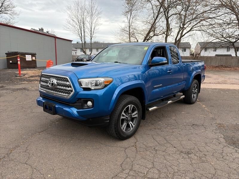 2016 TOYOTA Tacoma