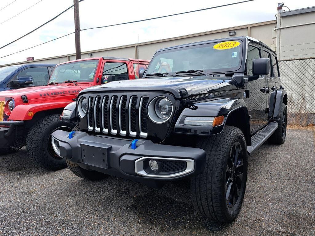 2023 JEEP Wrangler