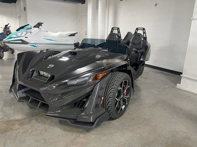 2025 SLINGSHOT Slingshot