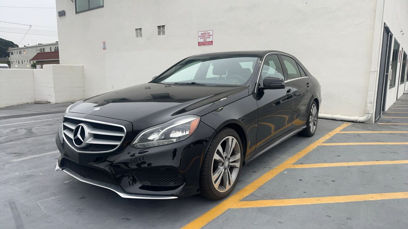 2016 MERCEDES-BENZ E-Class