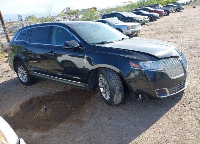 2010 LINCOLN MKT