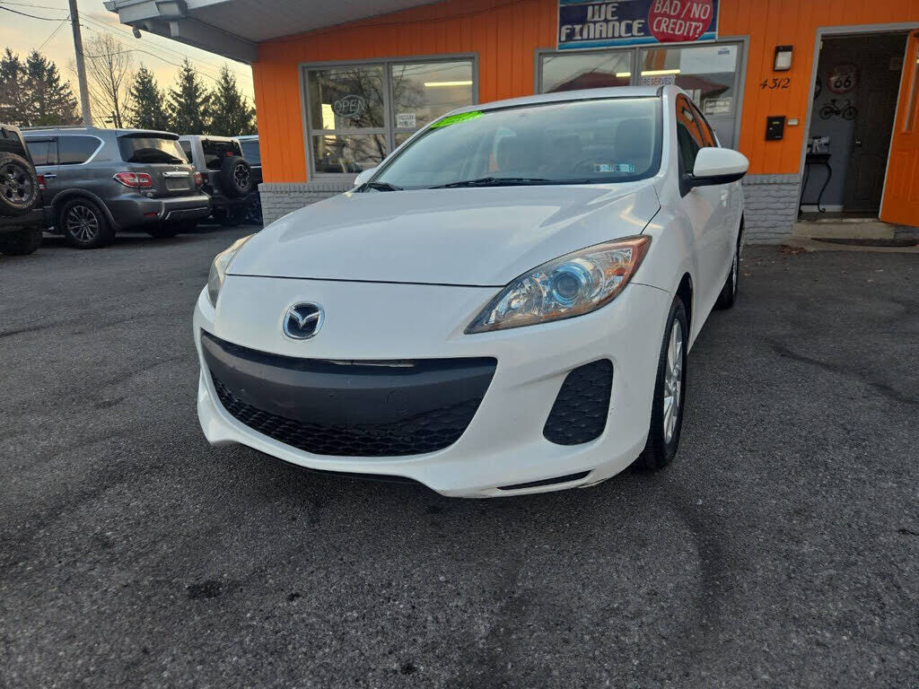 2012 MAZDA Mazda3