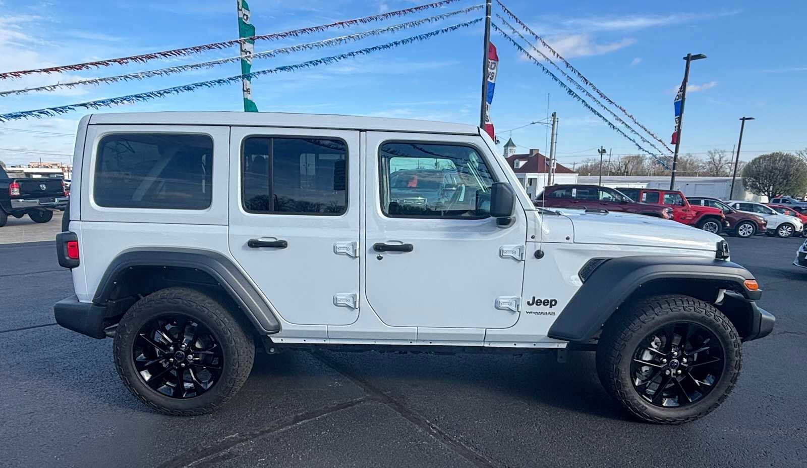2022 JEEP Wrangler