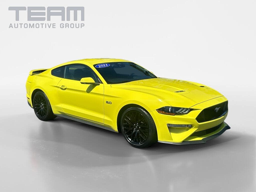 2021 FORD Mustang