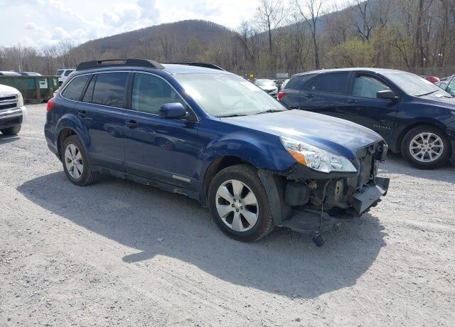 2011 SUBARU Outback