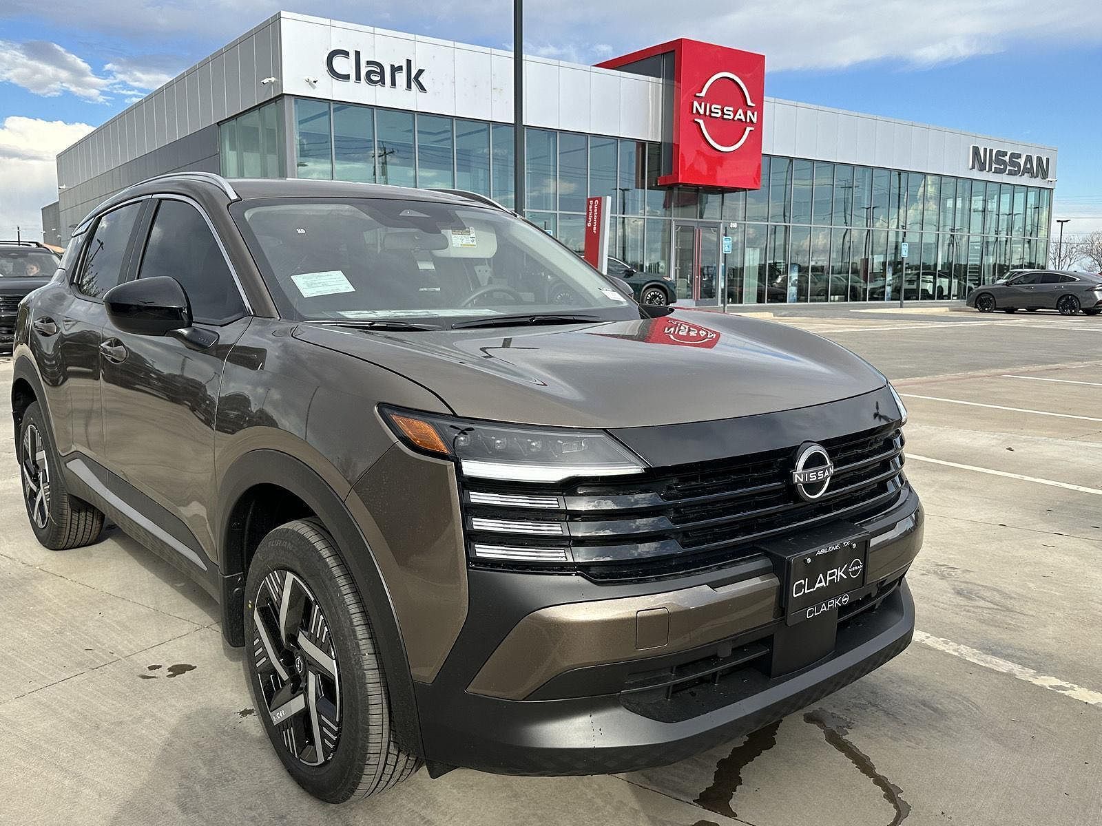 2026 NISSAN Kicks