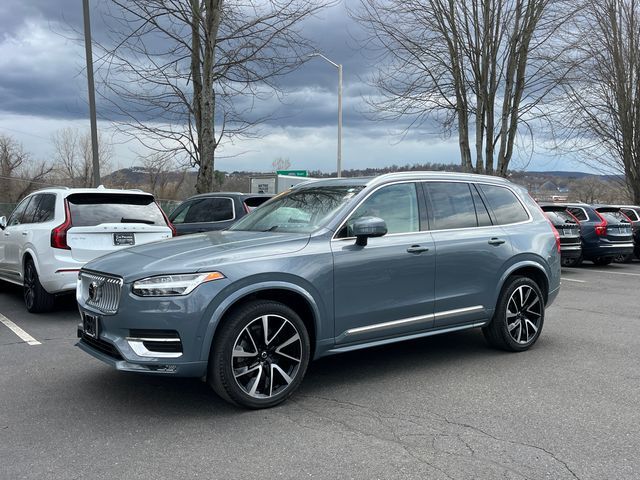 2023 VOLVO XC90