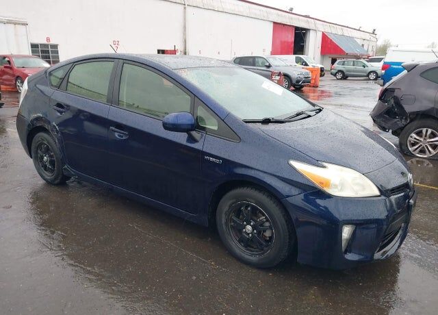 2013 TOYOTA PRIUS