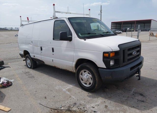 2013 FORD E-250