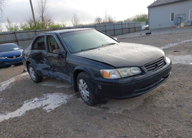 2000 TOYOTA Camry