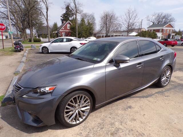 2015 LEXUS IS