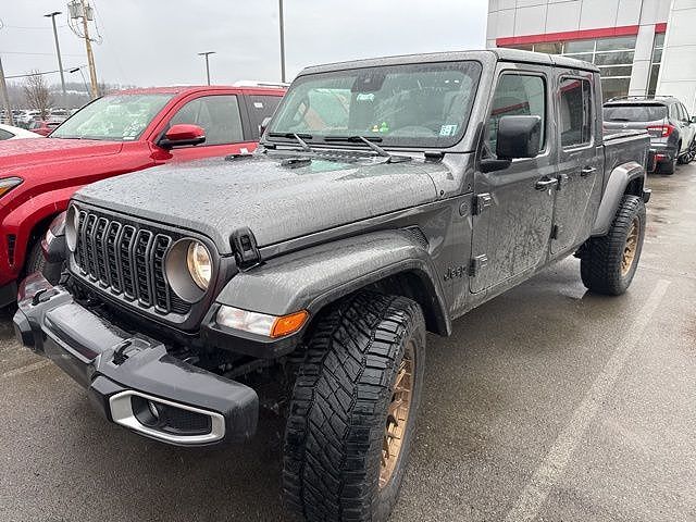 2025 JEEP Gladiator