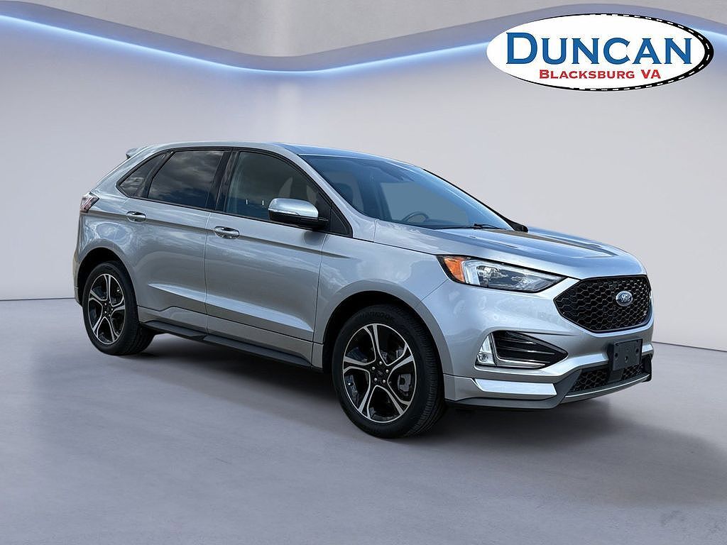 2023 FORD Edge