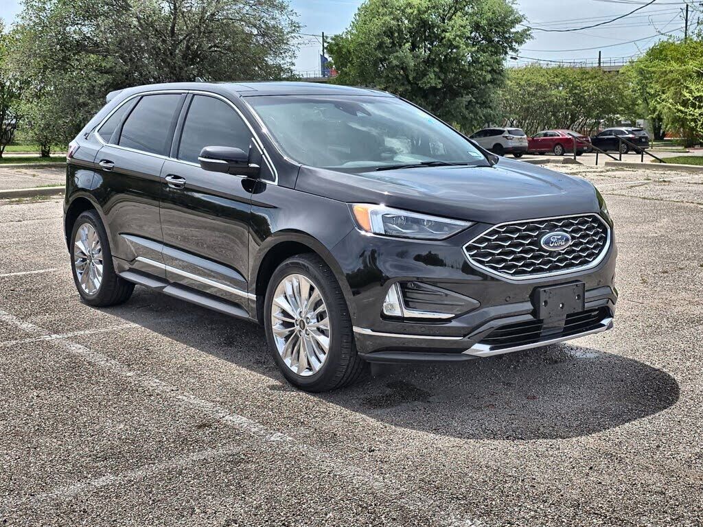 2024 FORD Edge