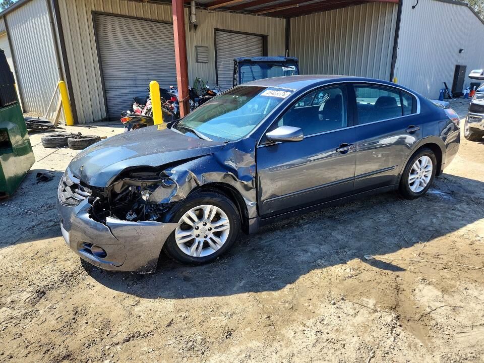2011 NISSAN Altima