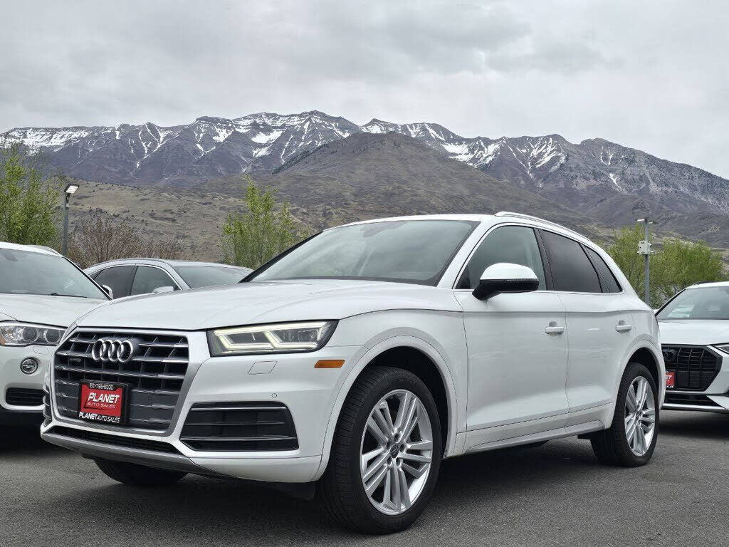 2018 AUDI Q5