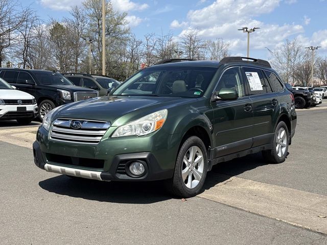 2014 SUBARU Outback