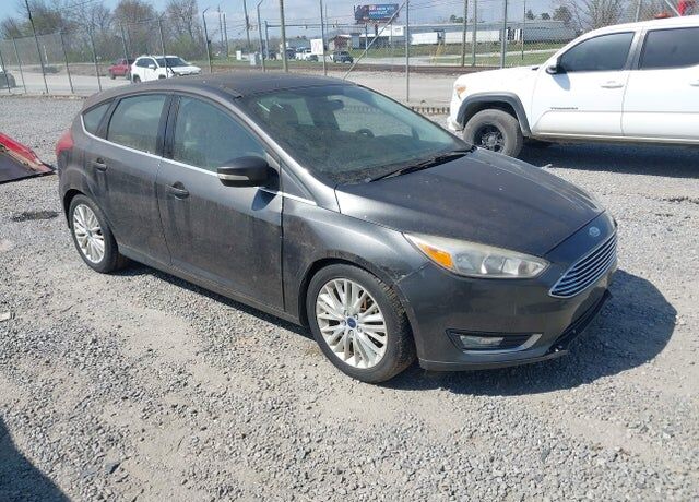 2016 FORD Focus