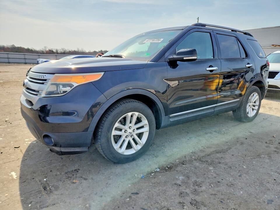 2014 FORD Explorer