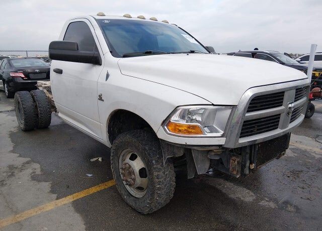 2012 DODGE Ram