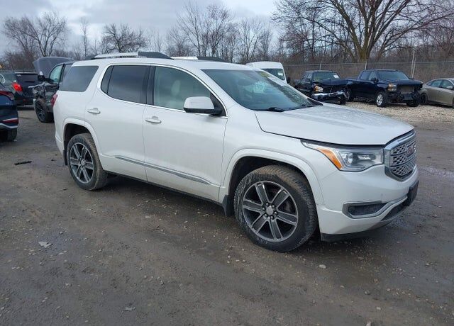 2017 GMC Acadia