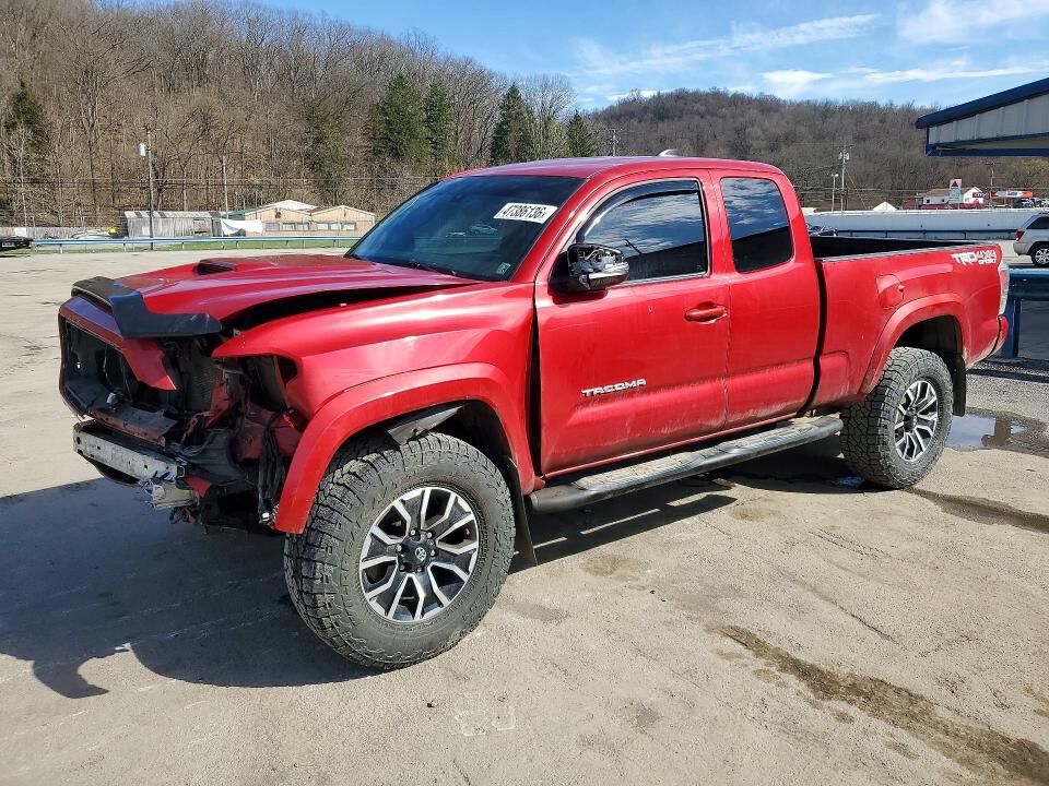 2020 TOYOTA Tacoma