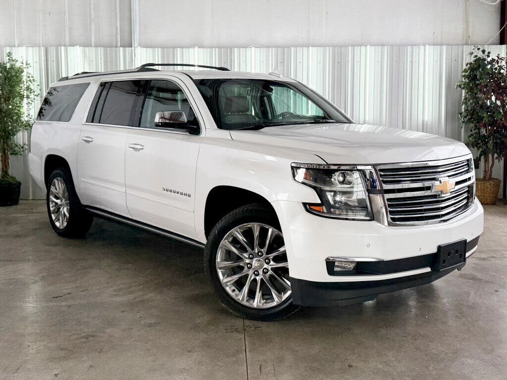 2019 CHEVROLET Suburban