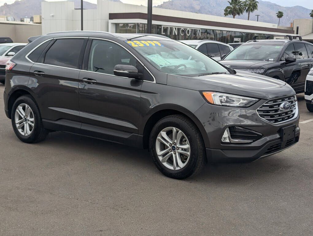 2020 FORD Edge