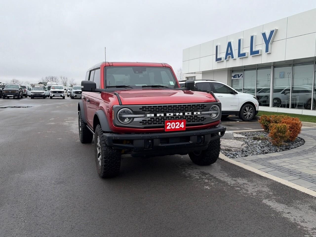 2024 FORD Bronco