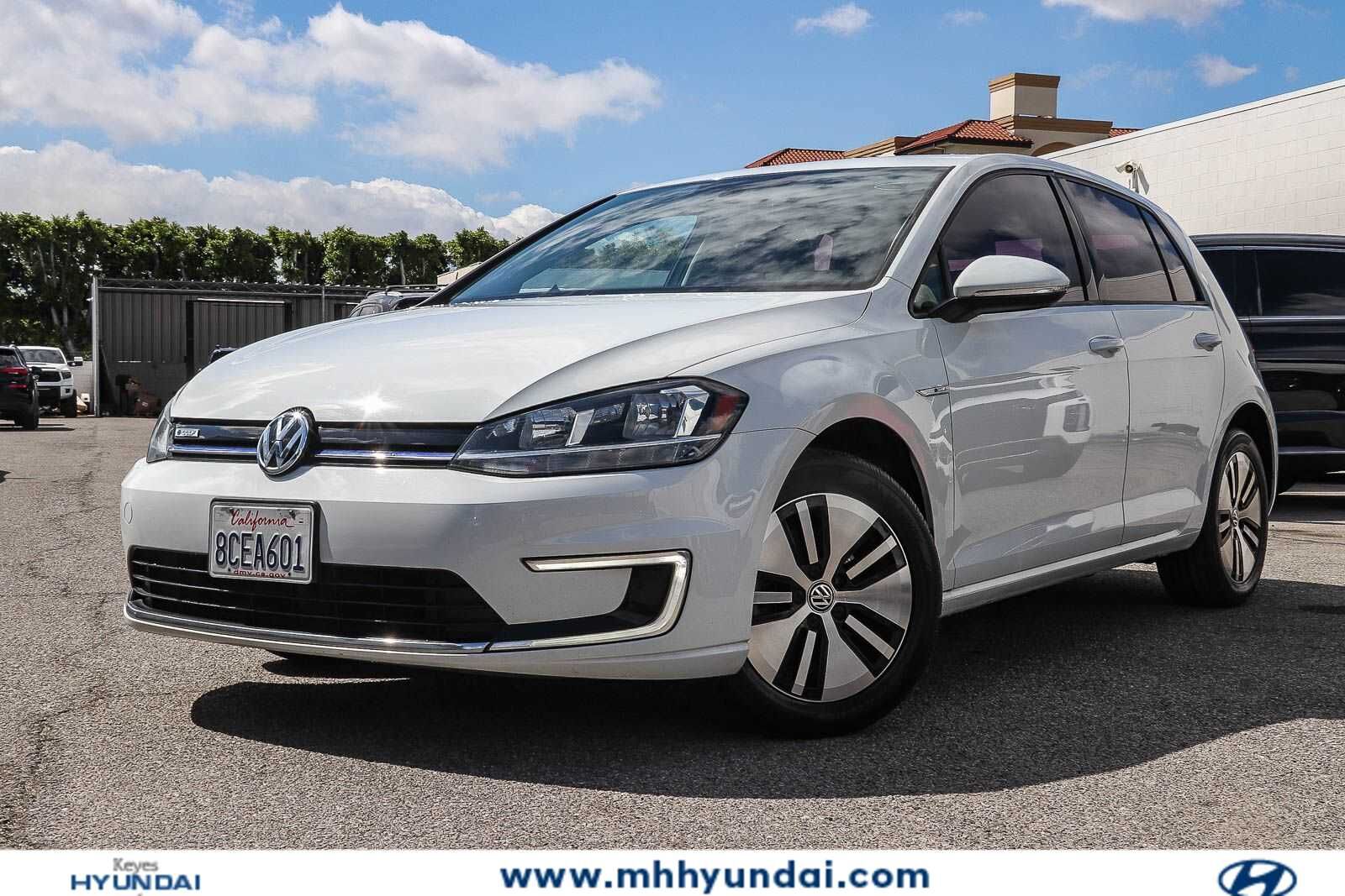 2017 VOLKSWAGEN e-Golf